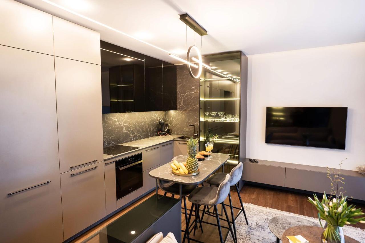 Stay In Kaunas & Park House Екстер'єр фото